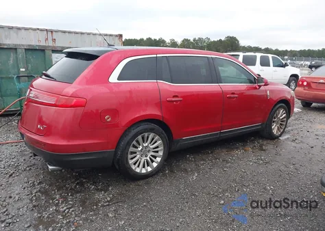 2012 Lincoln Mkt z USA, uszkodzony, nr VIN 2LMHJ5FR8CBL52166